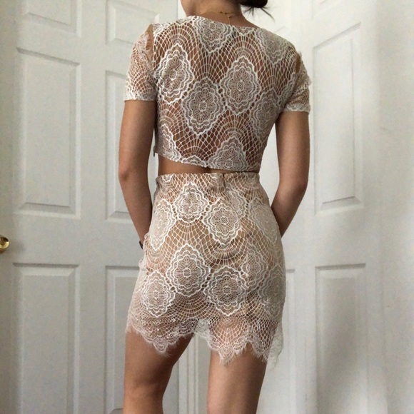 White Lace Matching Tobi Set - Picture 4 of 7